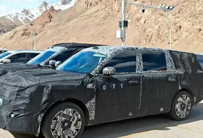 Spy photos of the Xiaomi YU9 test vehicle