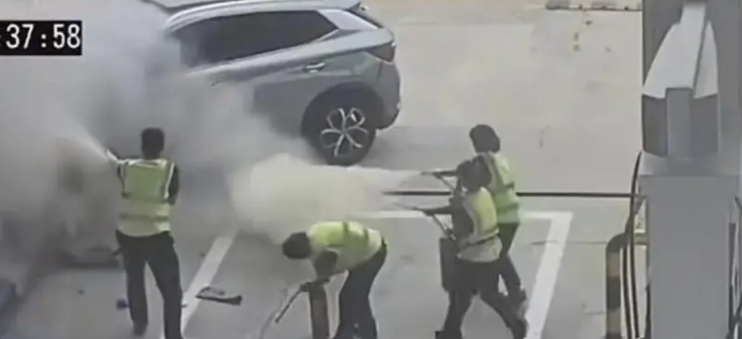 BYD's Yuan PLUS vehicle caught fire instantly after hitting a gas station