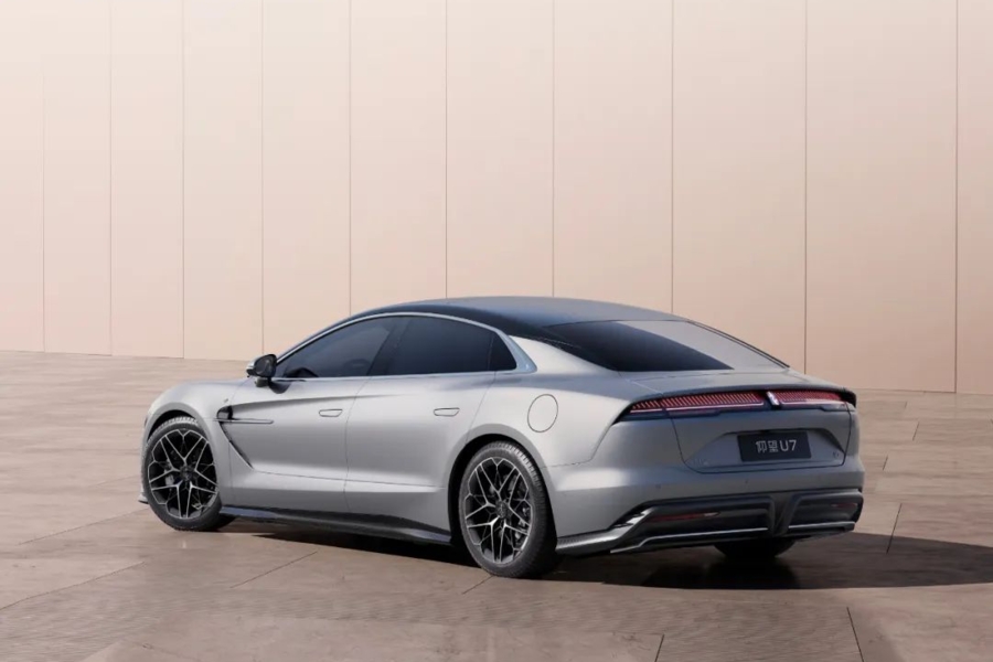 Is the price comparable to Taycan, with twice the horsepower, and BYD's efforts to embarrass Porsche?