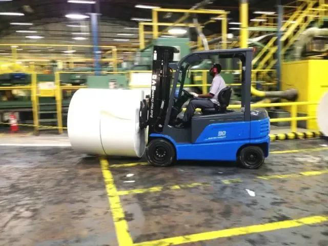 BYD Forklift in operation