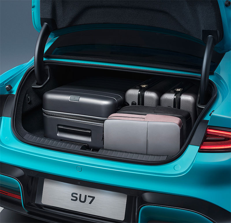 Xiaomi su7 interior trunk storage space