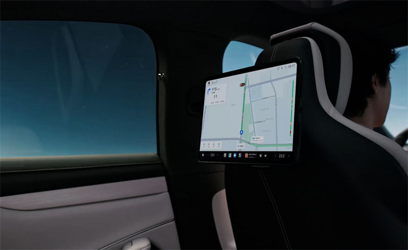 Xiaomi su7 interior rear screen navigation display