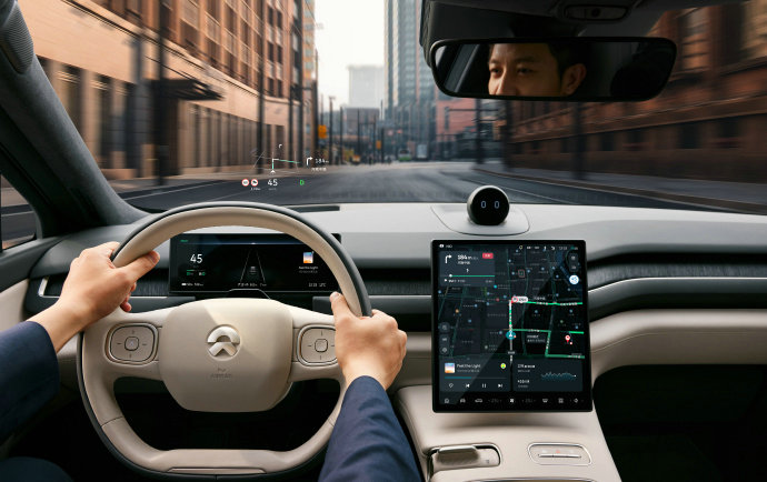 NIO intelligent driving