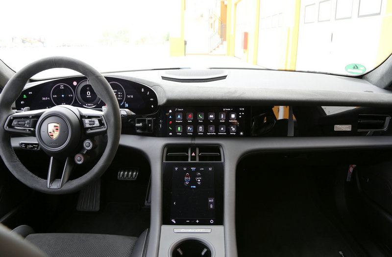 Taycan Turbo GT Interior