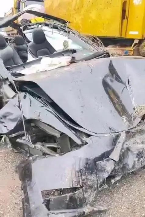 Tesla car accident